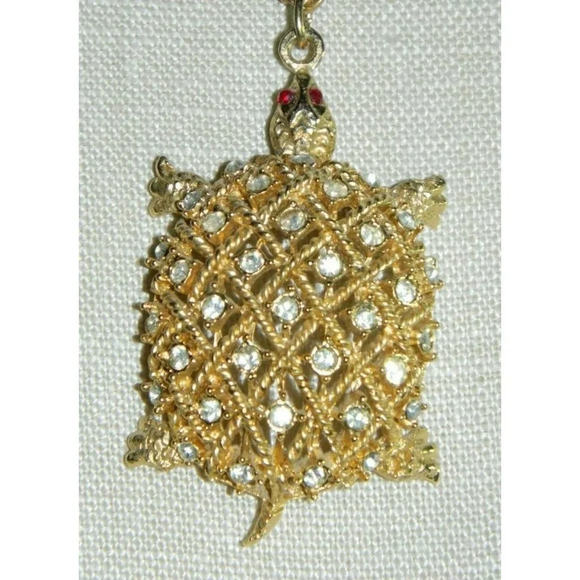 VTG Gold Tone Clear Red Rhinestone Turtle Pendant Necklace - Picture 1 of 4